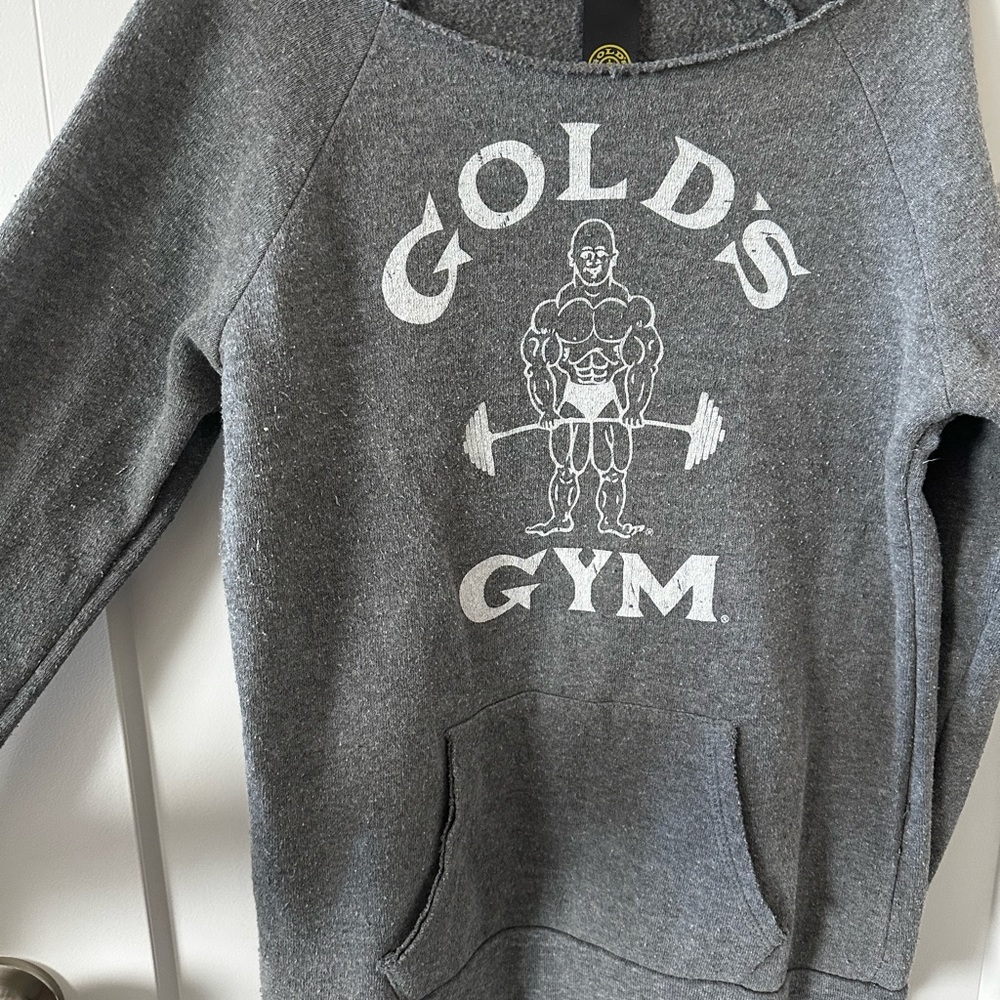 Gold’s Gym Women’s Sweatshirt